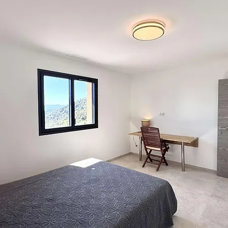 Casa vacanze Les Barraques Maison 3 Avec Piscine Vue Ajaccio (Corsica)